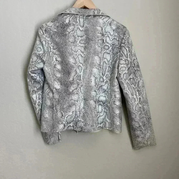 Philosophy Jacket - Picture 11 of 14